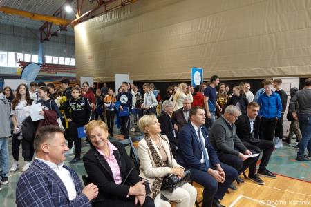 Karierna priložnost te čaka v Kamniku (14)